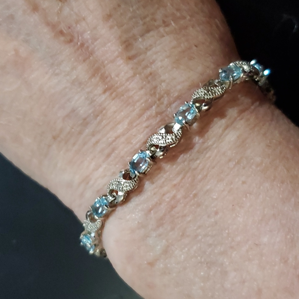 Tennis Bracelet Blue Topaz & Diamond.  Quiet Luxury Real Authentic Bracelet.